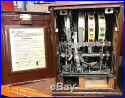 Five Cent / Nickel 1942 MILLS HORSEHEAD BONUS Slot Machine Rare Cast Iron Case