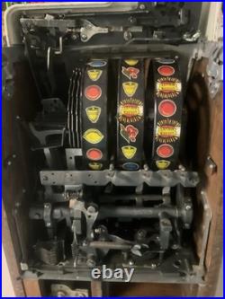 Golden Nugget 25 Cent Slot Machine (needs Work)