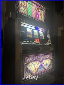 IGT S2000 Double Diamond 3 Coin
