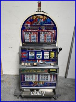 IGT Slot Machine Double Red White And Blue