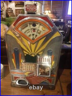 Jennings 1932 1 cent Little Duke slot machine. Perfect cond. Pro. Restored