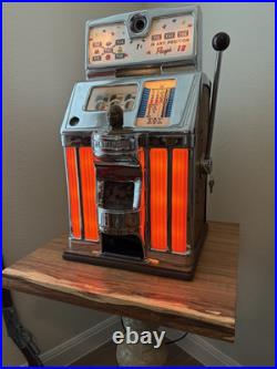 Jennings 1c Amber Light Up Slot Machine From The 1940s With FULL CHIEF EMBLEM