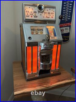Jennings 1c Amber Light Up Slot Machine From The 1940s With FULL CHIEF EMBLEM