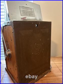 Jennings 1c Amber Light Up Slot Machine From The 1940s With FULL CHIEF EMBLEM