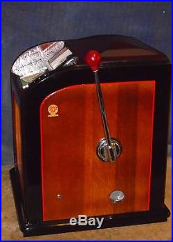 Jennings 25c all wood SPORTSMAN golf ball vendor antique slot machine, 1937