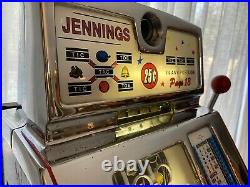 Jennings Governor Slot Machine With Stand