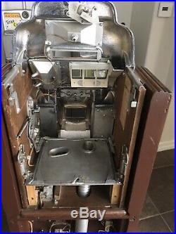 Jennings Prospector Las Vegas Casino Antique Nickel Slot Machine