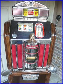 Jennings SWEEPSTAKES Chief in the CONSOLE Stand-5 Cent-Slot Machine-Beautiful