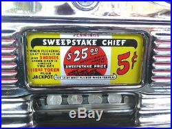 Jennings SWEEPSTAKES Chief in the CONSOLE Stand-5 Cent-Slot Machine-Beautiful