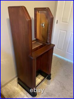 Jennings Slot Machine Console