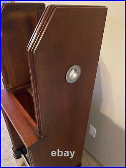 Jennings Slot Machine Console