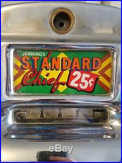 Jennings Slot Machine Standard Chief 1940's Antique Vintage Quarter 25 Cent Rare