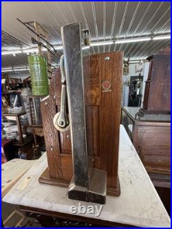 Jennings Slot Machine with Side Mint Vendor Circa 1930's 5 Cent