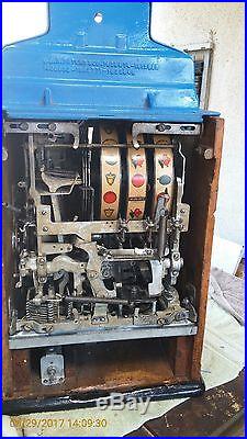Jennings Victory Club 1943 Antique Slot Machine