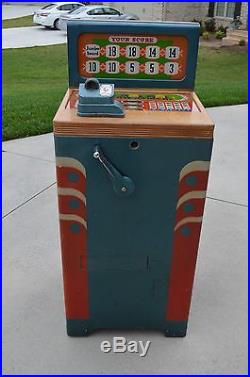 Jumbo Parade Antique Slot Machine Mills circa 1940's