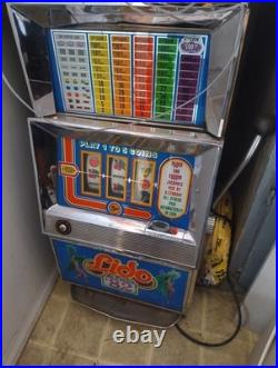 Lido De Paris 82 Slot Machine With Pull Stick Made By Ballay
