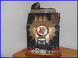 MILLS 1930S 25 CENT Original Bursting Cherry Slot-Machine