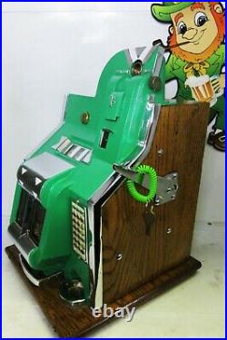MILLS 1c QT Chevron Slot Machine circa 1936 fully restored Green