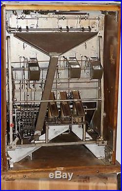 Mills Dice Slot Machine 1936