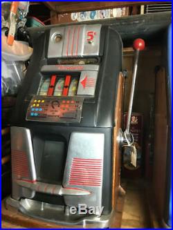 MILLS HORSESHOE CASINO Slot Machine