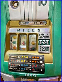 Mid 1940's Mills 10 cent High Top Slot Machine