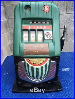 Mills 1940s Hi-top Watermelon 10 Cent Slot Machine