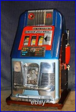 Mills 25c BLUE BELL antique slot machine with HAND-LOAD JACKPOT, 1946