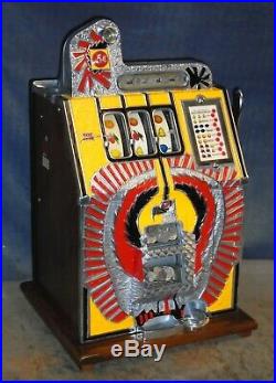 Mills 5-cent WAR EAGLE antique slot machine, 1931