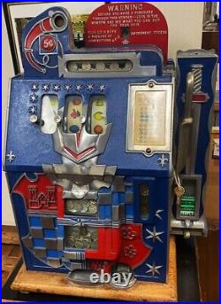 Mills 5c Castle Front Slot Machine circa 1940's