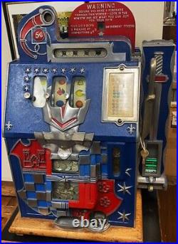 Mills 5c Castle Front Slot Machine circa 1940's