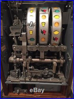 Mills 777 High Top Slot Machine