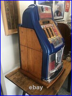 Mills 777 Rare 50-cent Restored Slot Machine Coin Op Casino Mechanical Antique