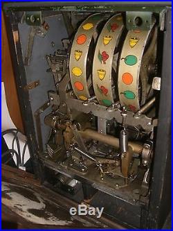 Mills Blue Bell Slot Machine