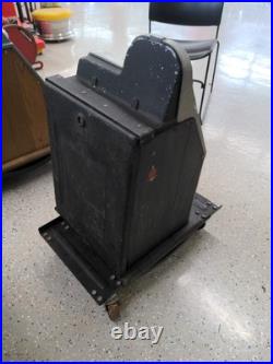 Mills Cherry 25¢ Slot Machine