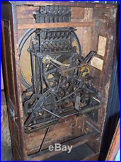 Mills Chicago 1907 Upright Slot Machine