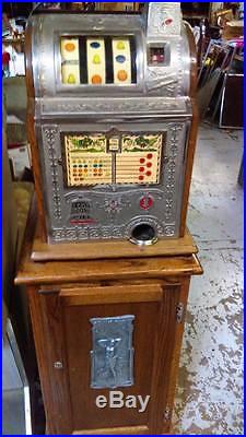 Mills Fok antique 5 cent slot machine