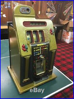 Mills Golden Cliffs. 25 Coin Slot Machine