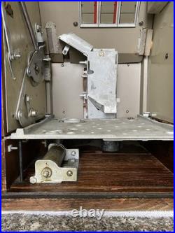 Mills Hi Top Binion's Horseshoe Club Las Vegas Slot Machine Jennings Watlings