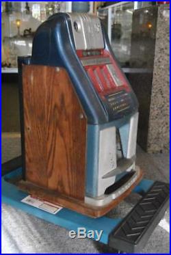 Mills High Top 5 Cent Slot Machine Blue Bell