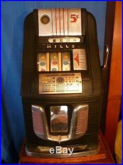 Mills High Top 5 cent Slot Machine circa 1930, Mfg Ace Novelty