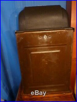 Mills High Top 5 cent Slot Machine circa 1930, Mfg Ace Novelty