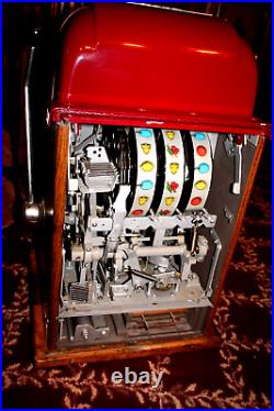 Mills High Top Slot Machine & Cabinet Quarter Silver Slipper Casino Las Vegas Ne