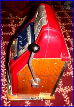 Mills High Top Slot Machine & Cabinet Quarter Silver Slipper Casino Las Vegas Ne