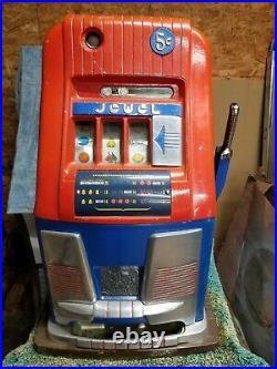 Mills High Top Slot machine
