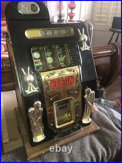 Mills Hole-In-One Three Reel Quarter 25 Cents Golfing Slot Machine, 1940s-1980s