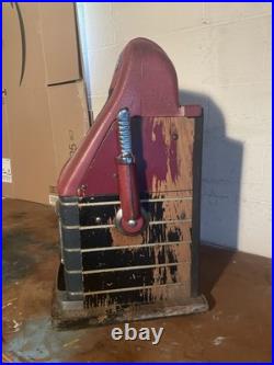 Mills Jewel Bell Hightop Slot machine