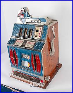 Mills Novelty Co. 5 Cent Slot Machine, Original Condition, ex-Museum