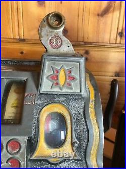 Mills Novelty Company 1930s/1940s Antique Slot Machine Lion Head