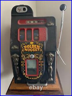 Mills Novelty Company 5 cent Golden Nugget Slot with claw stand