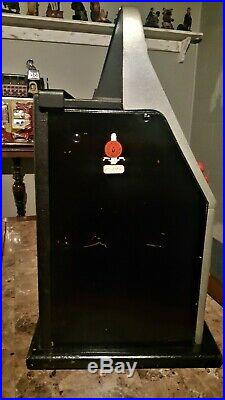 Mills Novelty Company Black Cherry 25-Cent Slot Machine